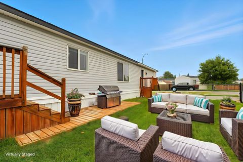 113 Heritage Drive Okotoks AB T1S 1M4