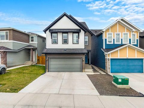 Photo of 851 Seton Circle SE, Calgary, AB T3M 3B5 (MLS # A2307862)