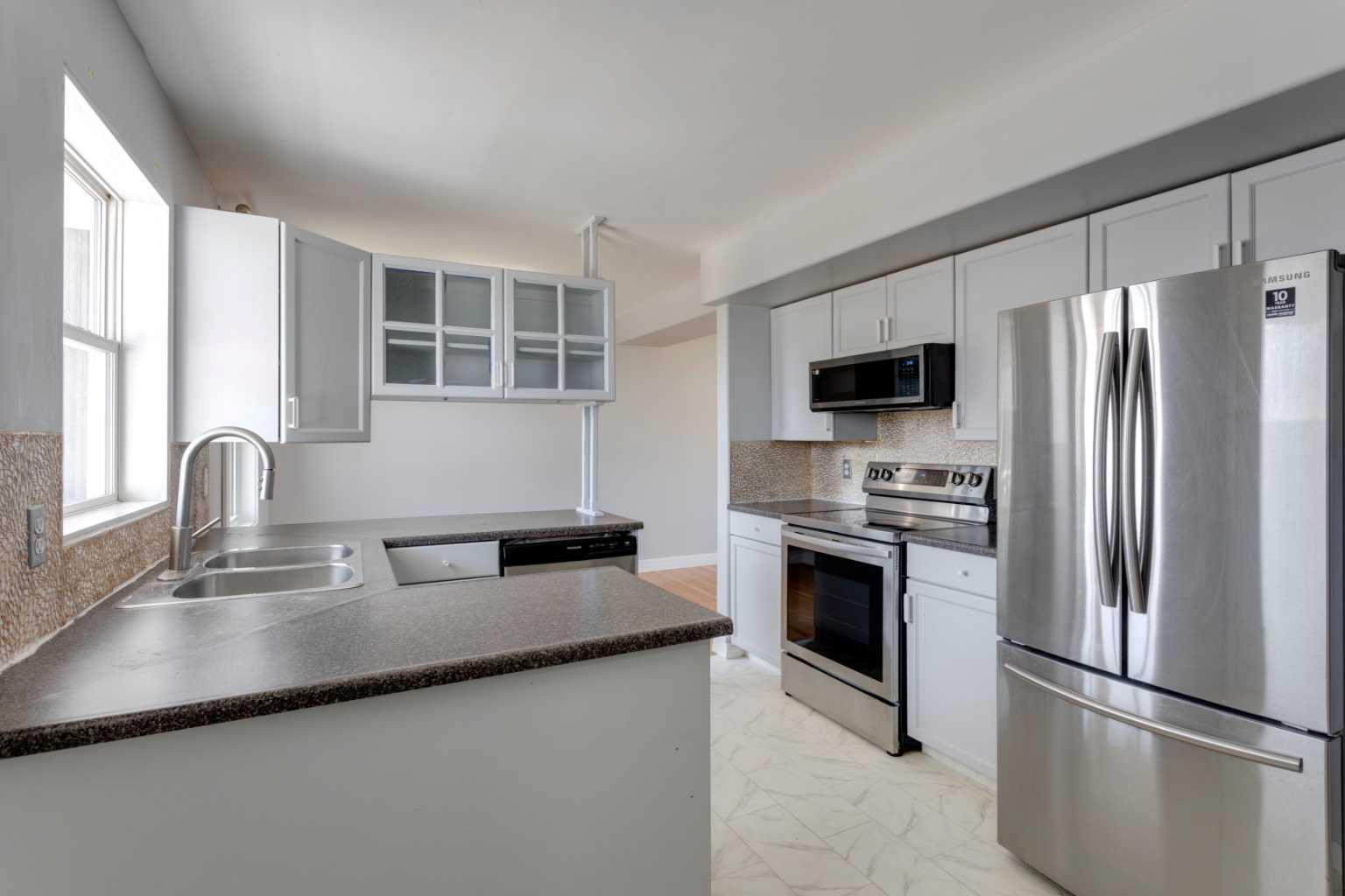 4525 31 Street SW 414