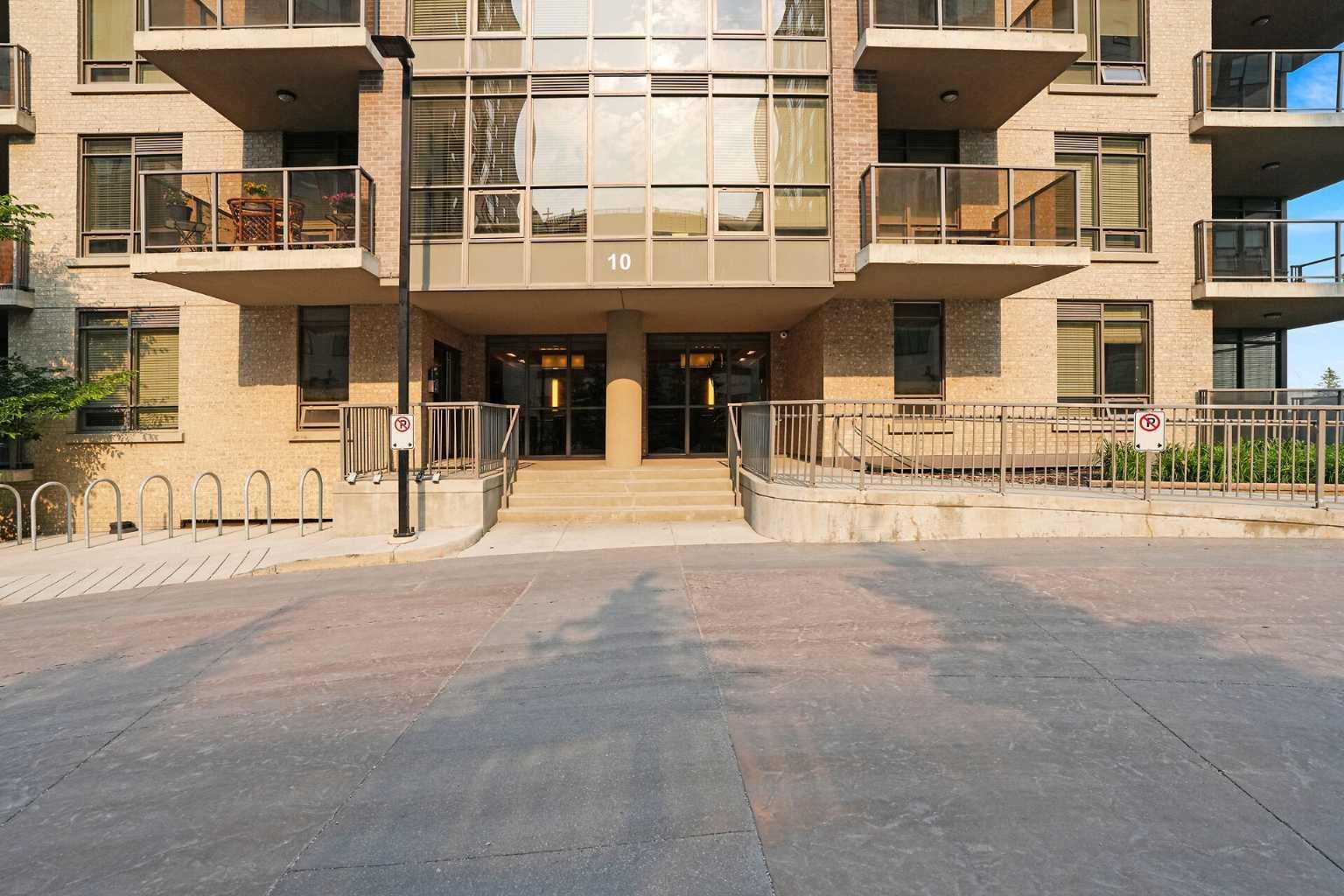 10 Shawnee Hill SW 106