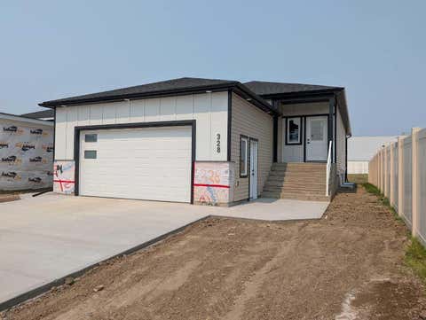 Photo of 328 Somerside Road SE, Medicine Hat, AB T1B 0R2 (MLS # A2282947)