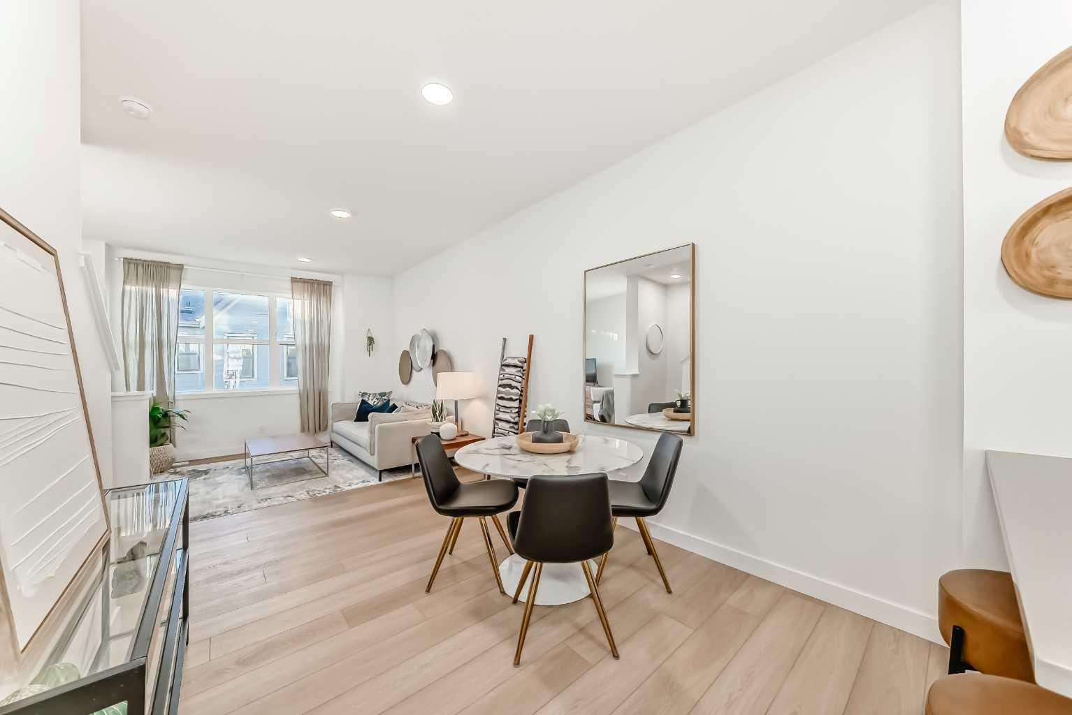 437 Alpine Avenue SW 304