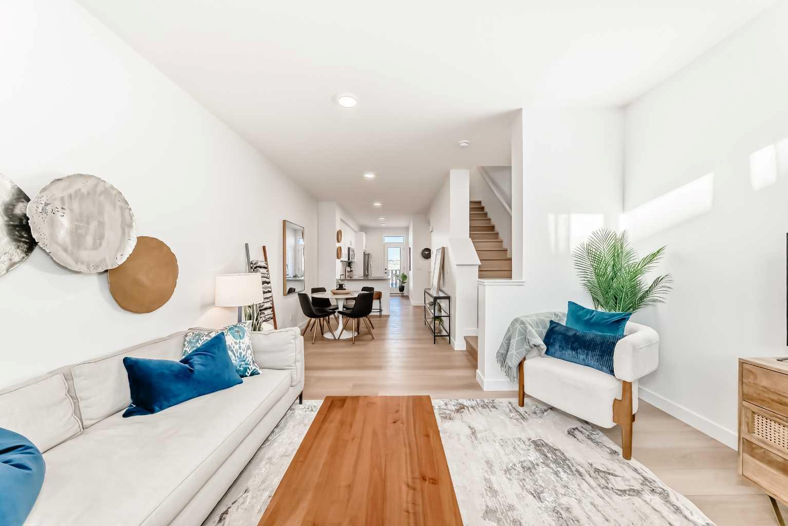 437 Alpine Avenue SW 304