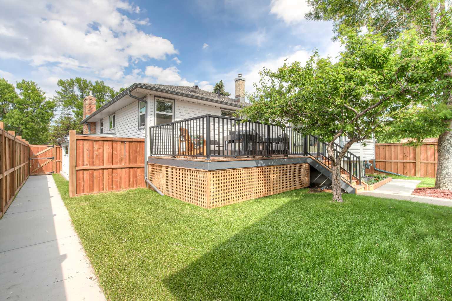 1127 Rupert Road NE