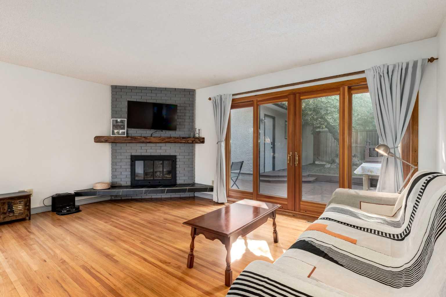 7103 Hunterwood Road NW