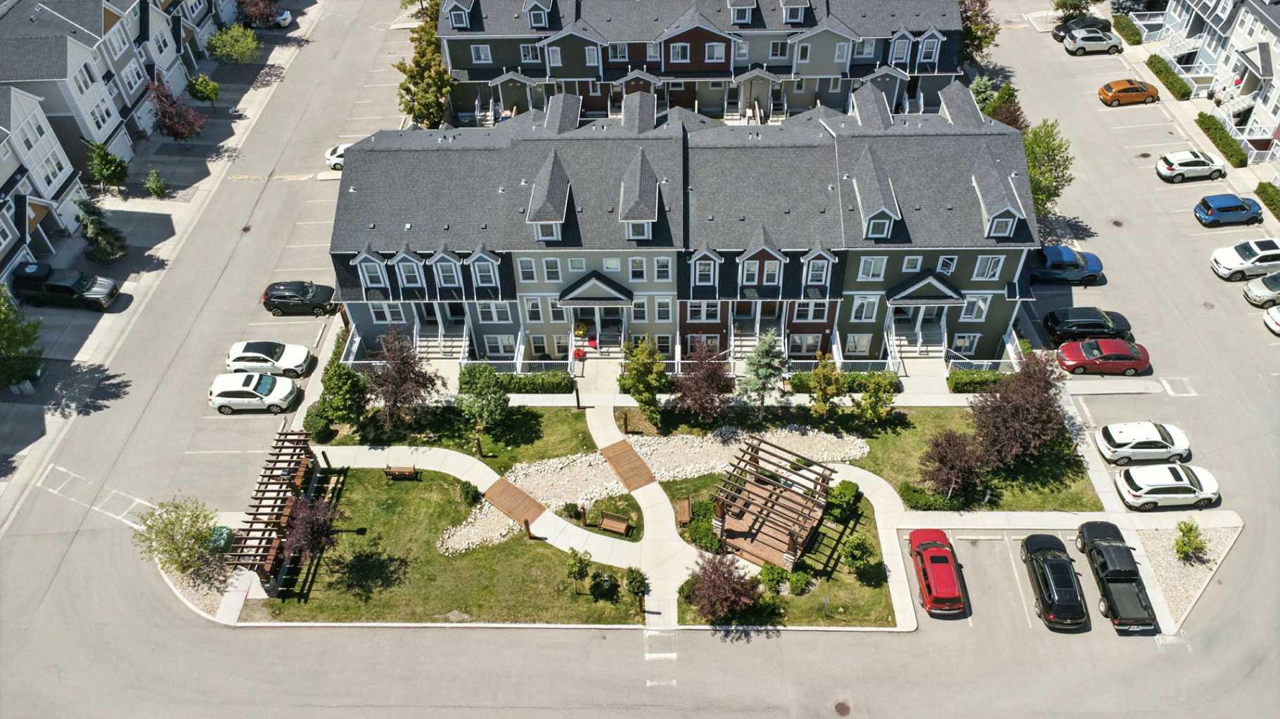 927 Auburn Bay Circle SE