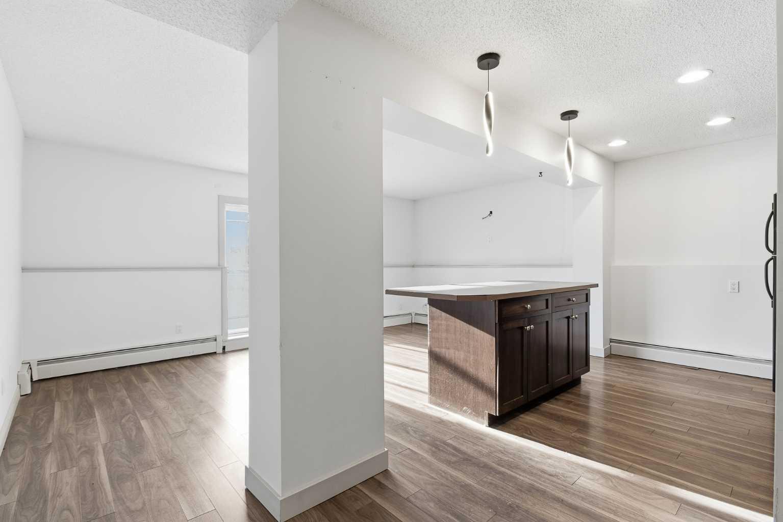 1836 12 Avenue SW 103