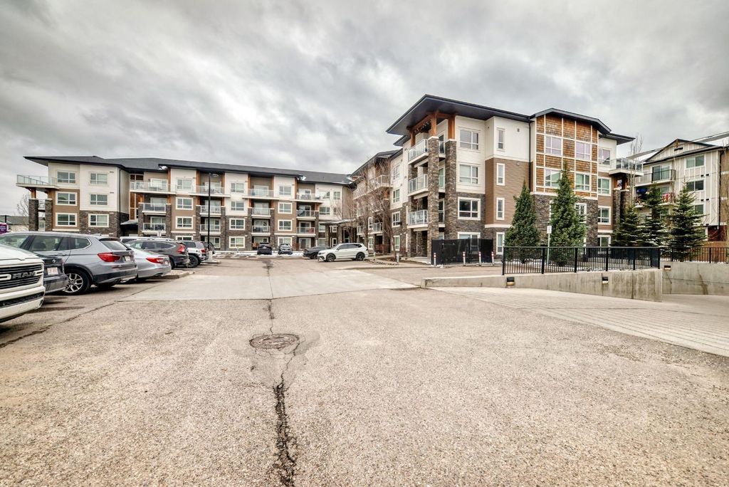 Photo of 220 Skyview Ranch Road NE #4214, Calgary, AB T3N 0P4 (MLS # A2305294)