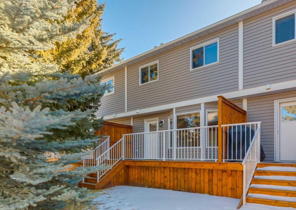 Photo of 128 Cedarwood Park SW, Calgary, AB T2W 5N9 (MLS # A2291337)