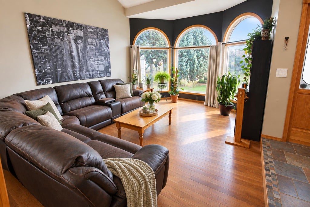 Photo of 101 Dickenson Crescent, Red Deer, AB T4R 2A9 (MLS # A2344864)