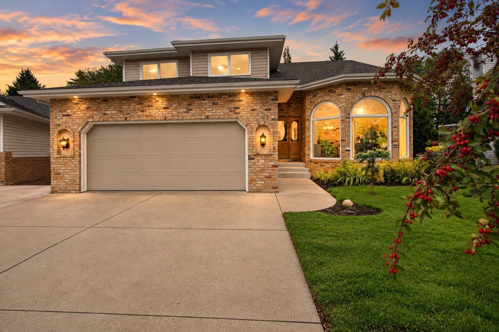 Photo of 101 Dickenson Crescent, Red Deer, AB T4R 2A9 (MLS # A2344864)