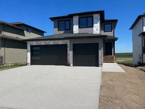 Photo of 7057 85 Street, Grande Prairie, AB T8X 0J3 (MLS # A2283599)