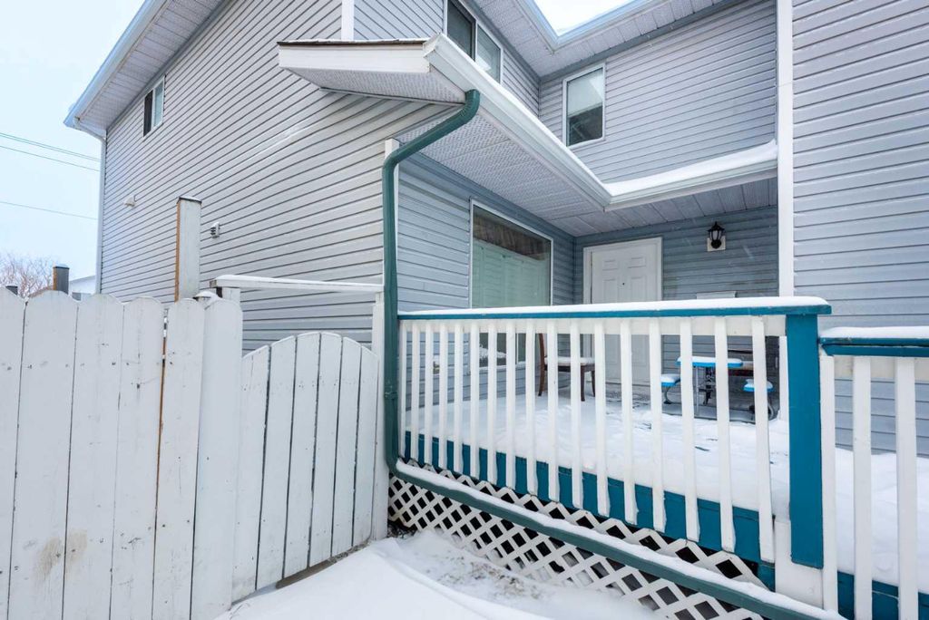 Photo of 3810 Catalina Boulevard NE, Calgary, AB T1Y 6Y3 (MLS # A2286747)