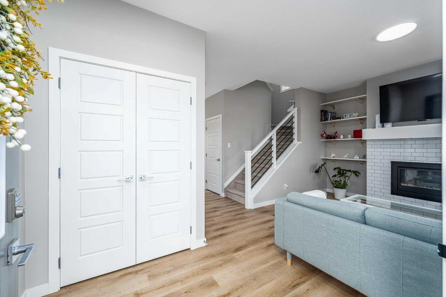 317 Ellen Park