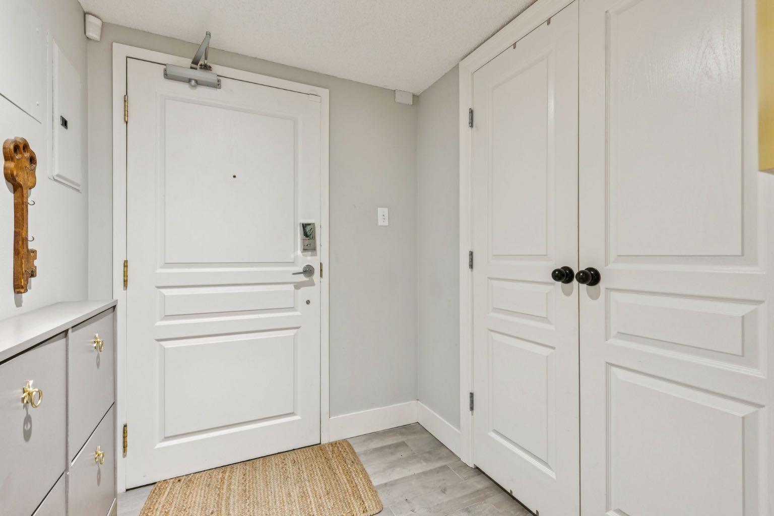 400 Eau Claire Avenue SW 1202