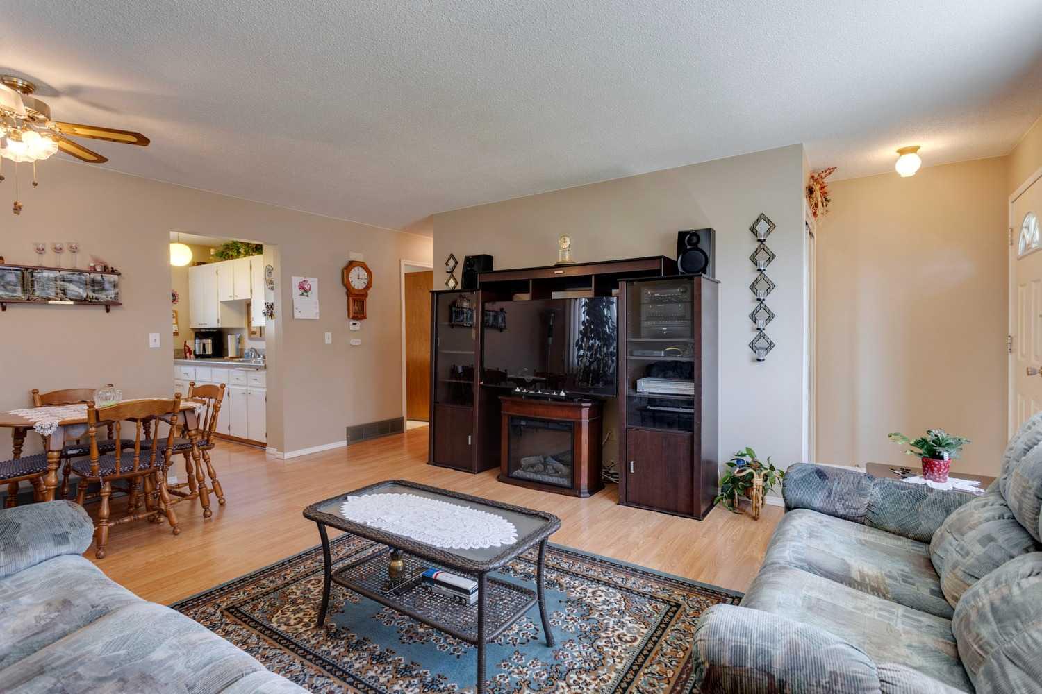 183 Dovercliffe Way SE