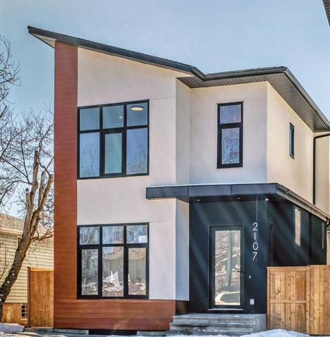 2107 Victoria Crescent NW Calgary AB T2M 4E3