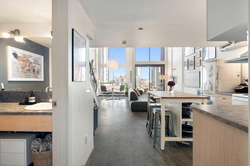 Photo of 535 8 Avenue SE #412, Calgary, AB T2G 5S9 (MLS # A2303280)