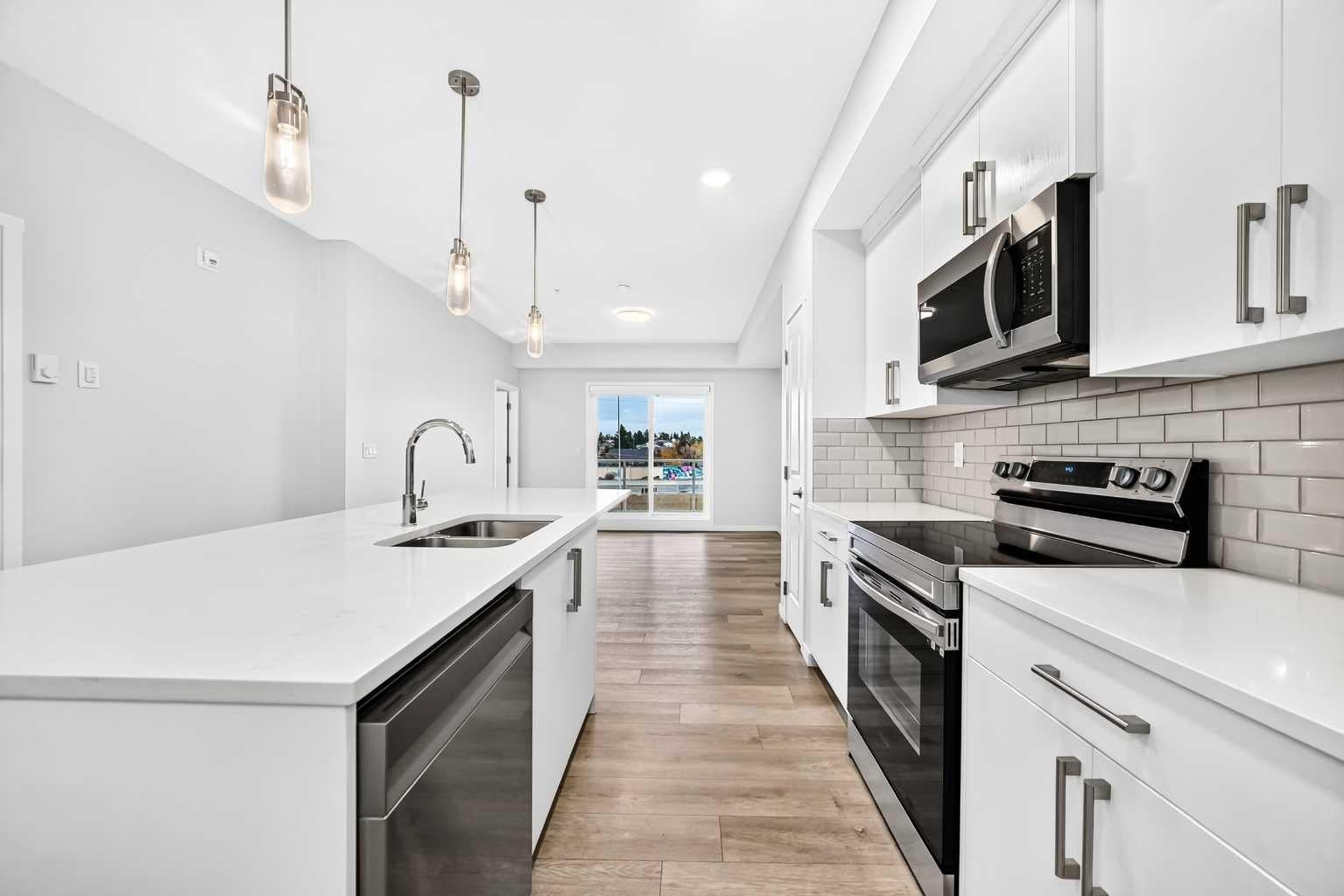 360 Harvest Hills Way NE 325