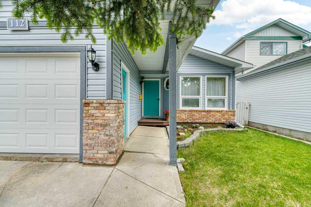 112 Cedargrove Way SW