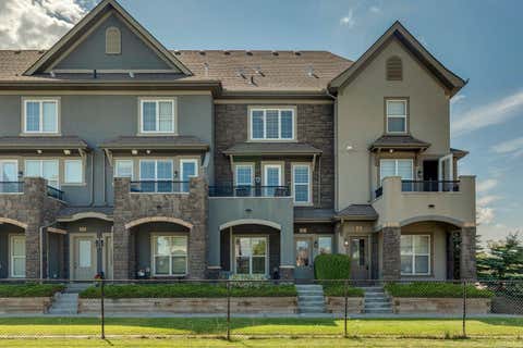 Photo of 6 Quarry Lane SE, Calgary, AB T2C 5N4 (MLS # A2329499)