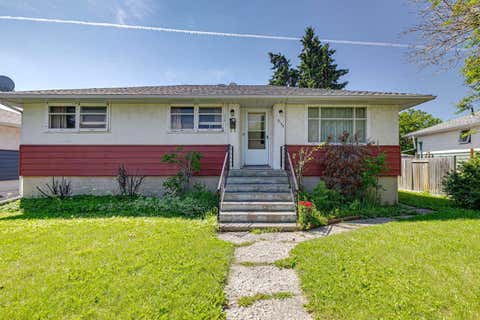 Photo of 3103 13 Avenue SW, Calgary, AB T3C 0V3 (MLS # A2328405)