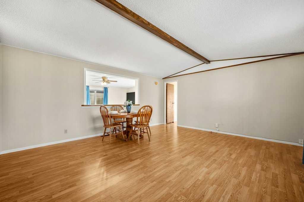 99 Arbour Lake Road 86