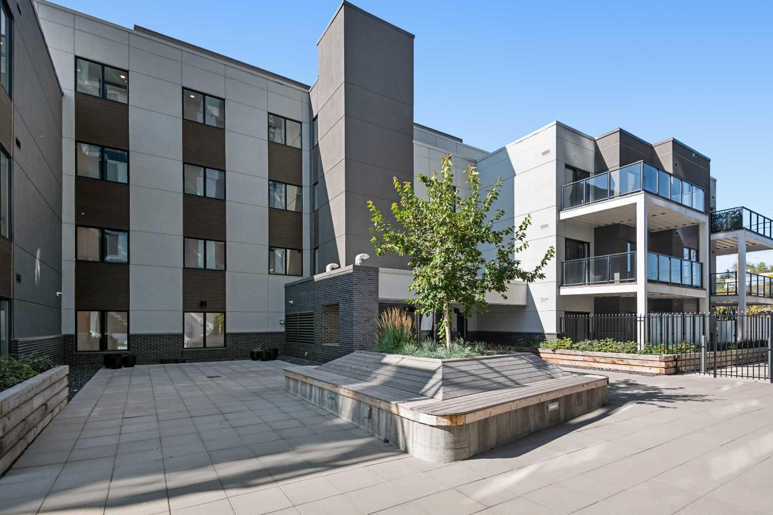 455 1 Avenue NE 401