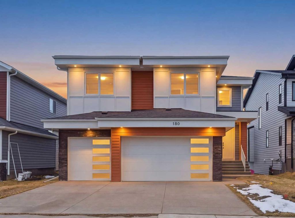Photo of 180 South Shore, Chestermere, AB T1X 2Y3 (MLS # A2305207)