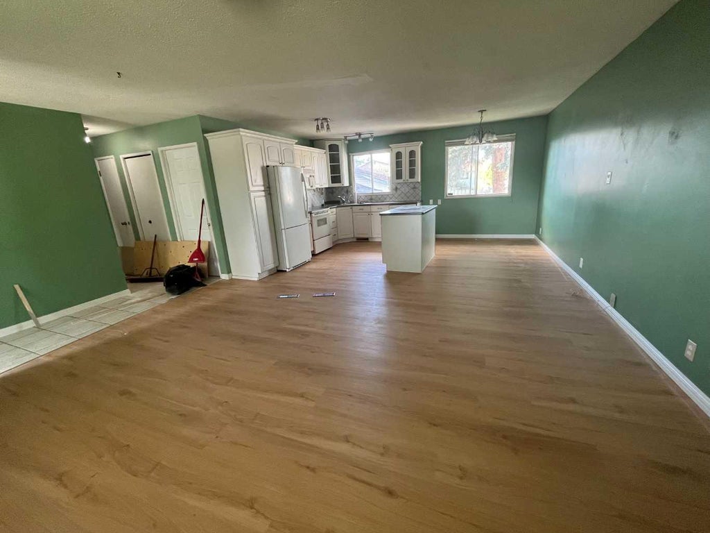 Photo of 5820 Rundlehorn Drive NE, Calgary, AB T1Y 2C3 (MLS # A2334146)