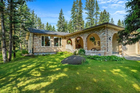 Photo of 63 Wolf Drive, Rural Rocky View County, AB T3Z 1A3 (MLS # A2341259)
