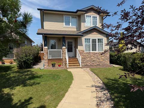 Photo of 100 Wade Close, Red Deer, AB T4N 7E6 (MLS # A2307641)
