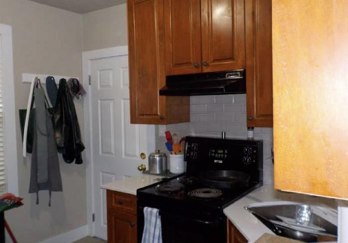 2303 17A Street SW 101