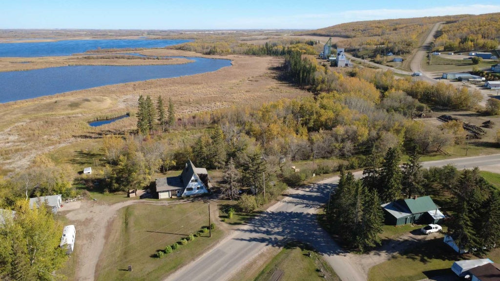 Photo of 100 1 Avenue, Paradise Hill, SK S0M 2G0 (MLS # A2349206)