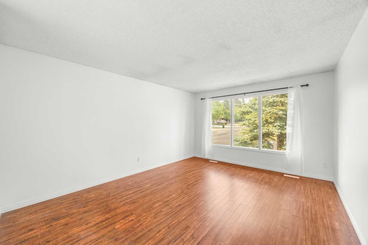 1 Edgewood Drive NW