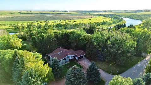 Photo of 207 Moon River Drive, Monarch, AB T0L 0Z0 (MLS # A2329117)