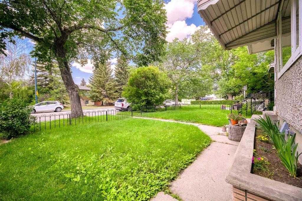 Photo of 2510 16 Street NW #main floor, Calgary, AB T2M 3R2 (MLS # A2270557)