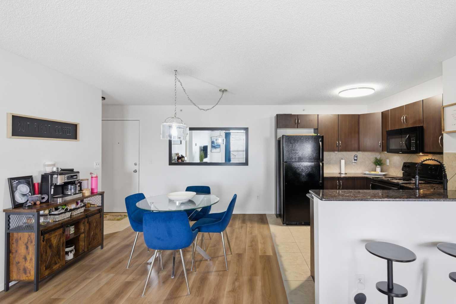 60 Panatella Street NW 2410