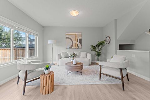 23 Seton Rise SE Calgary AB T3M 2V3