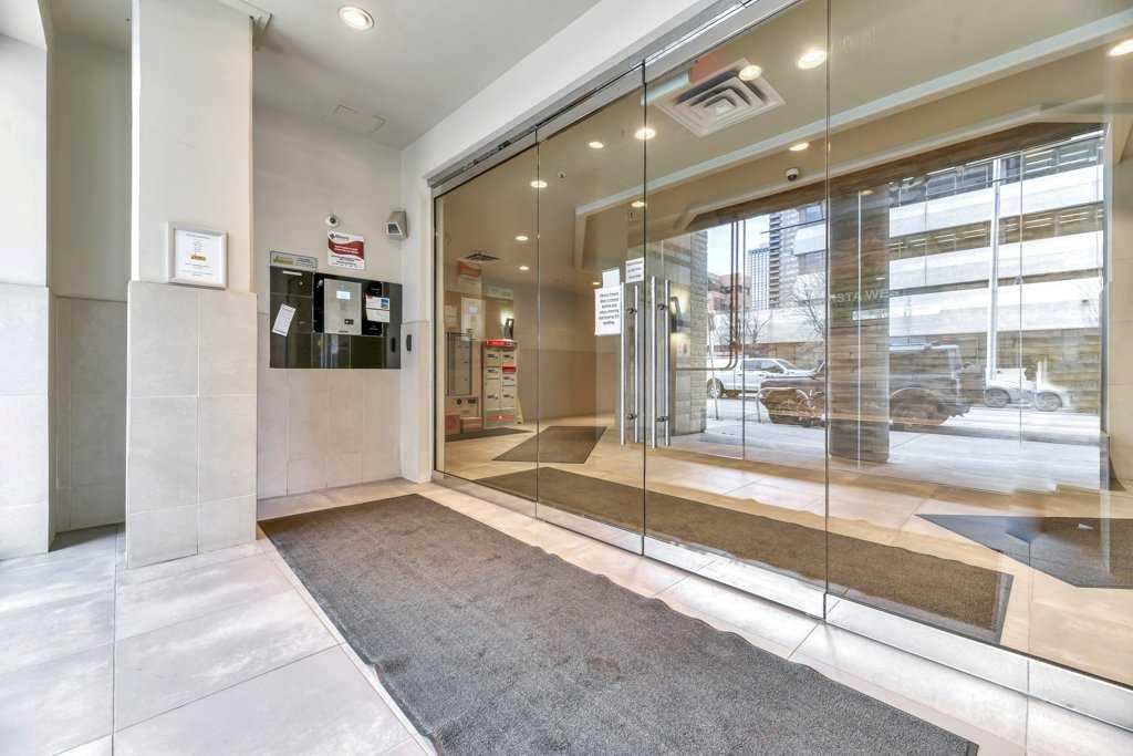 683 10 Street SW 701