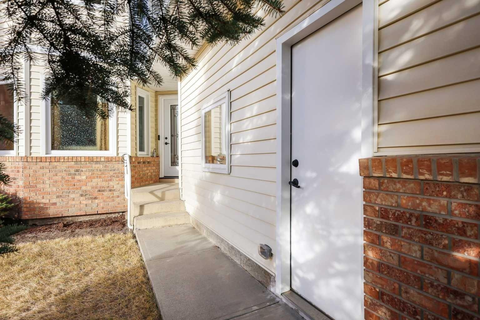 188 Christie Park Hill SW