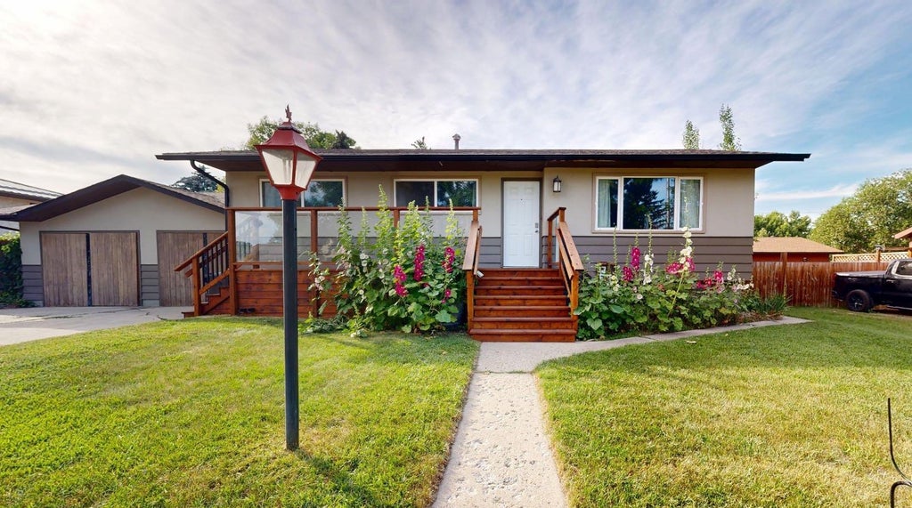 Photo of 2312 18 Street, Nanton, AB T0L 1R0 (MLS # A2330137)