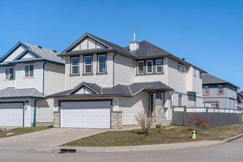 Photo of 149 Saddlecrest Green NE, Calgary, AB T3J 5N3 (MLS # A2303890)