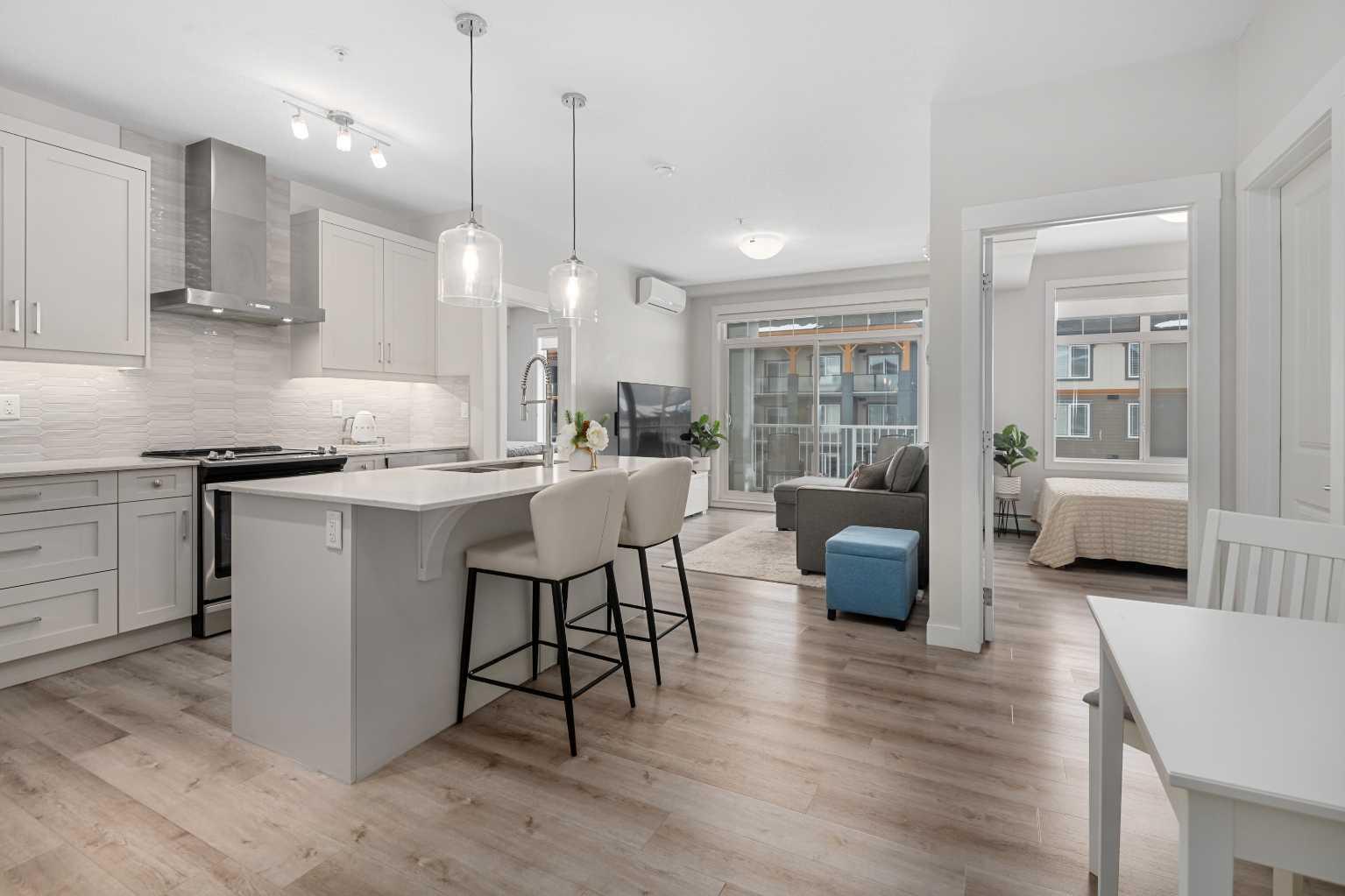 200 Auburn Meadows Common SE 311