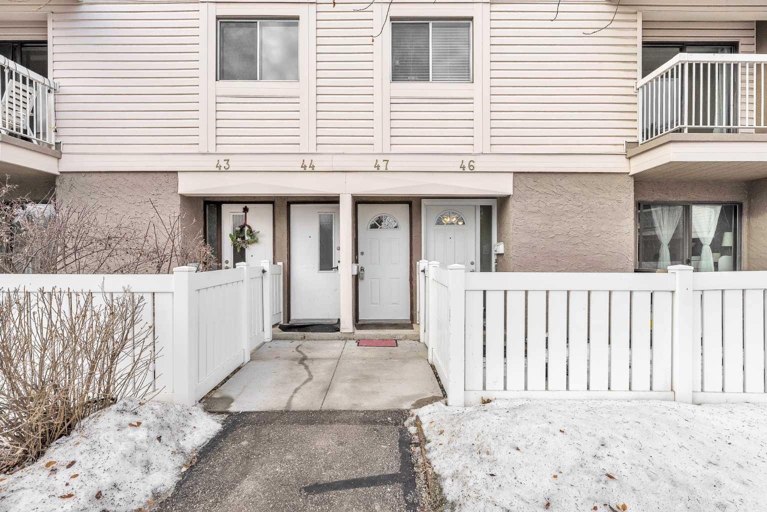 3015 51 Street SW 47