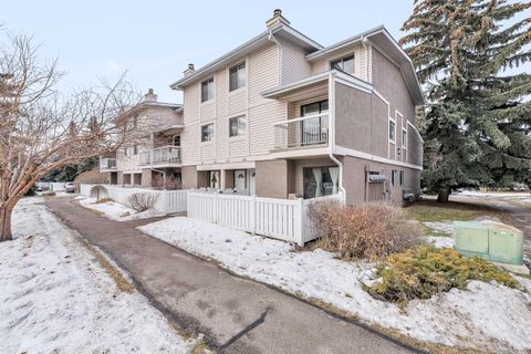 Photo of 3015 51 Street SW #47, Calgary, AB T3E 6N5 (MLS # A2279287)