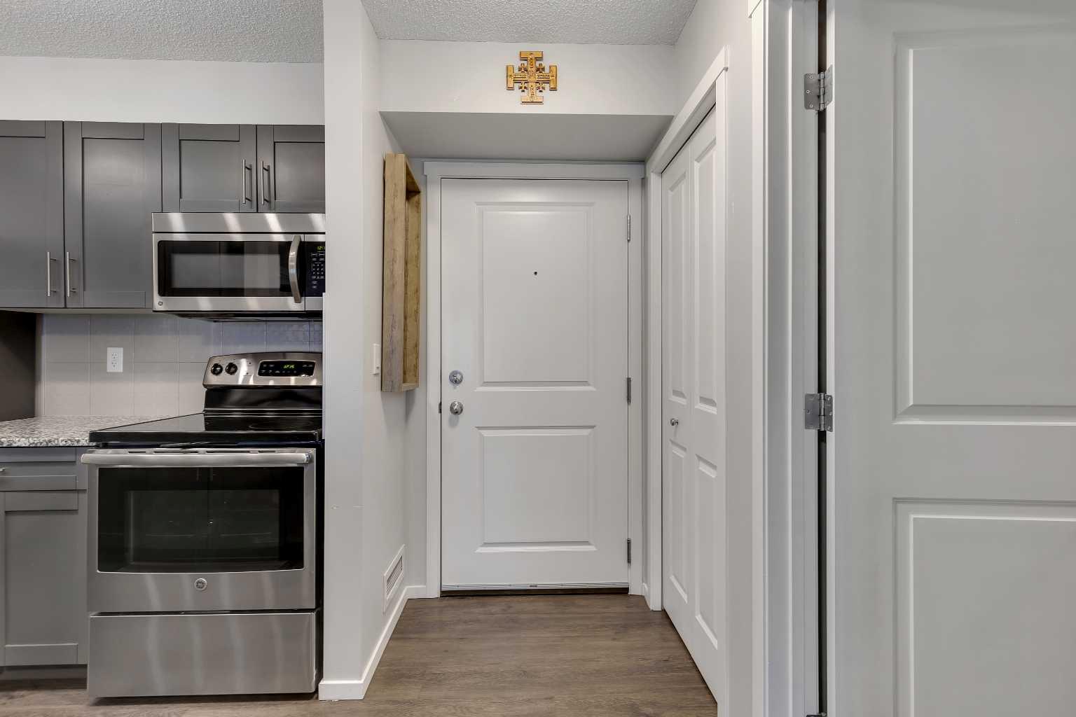 81 Legacy Boulevard SE 2214