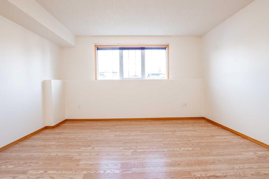 Photo of 913 4 Avenue #3, Beaverlodge, AB T0H 0C0 (MLS # A2266770)