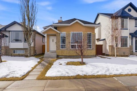 Photo of 39 Saddlemont Close NE, Calgary, AB T3J 4V1 (MLS # A2306332)