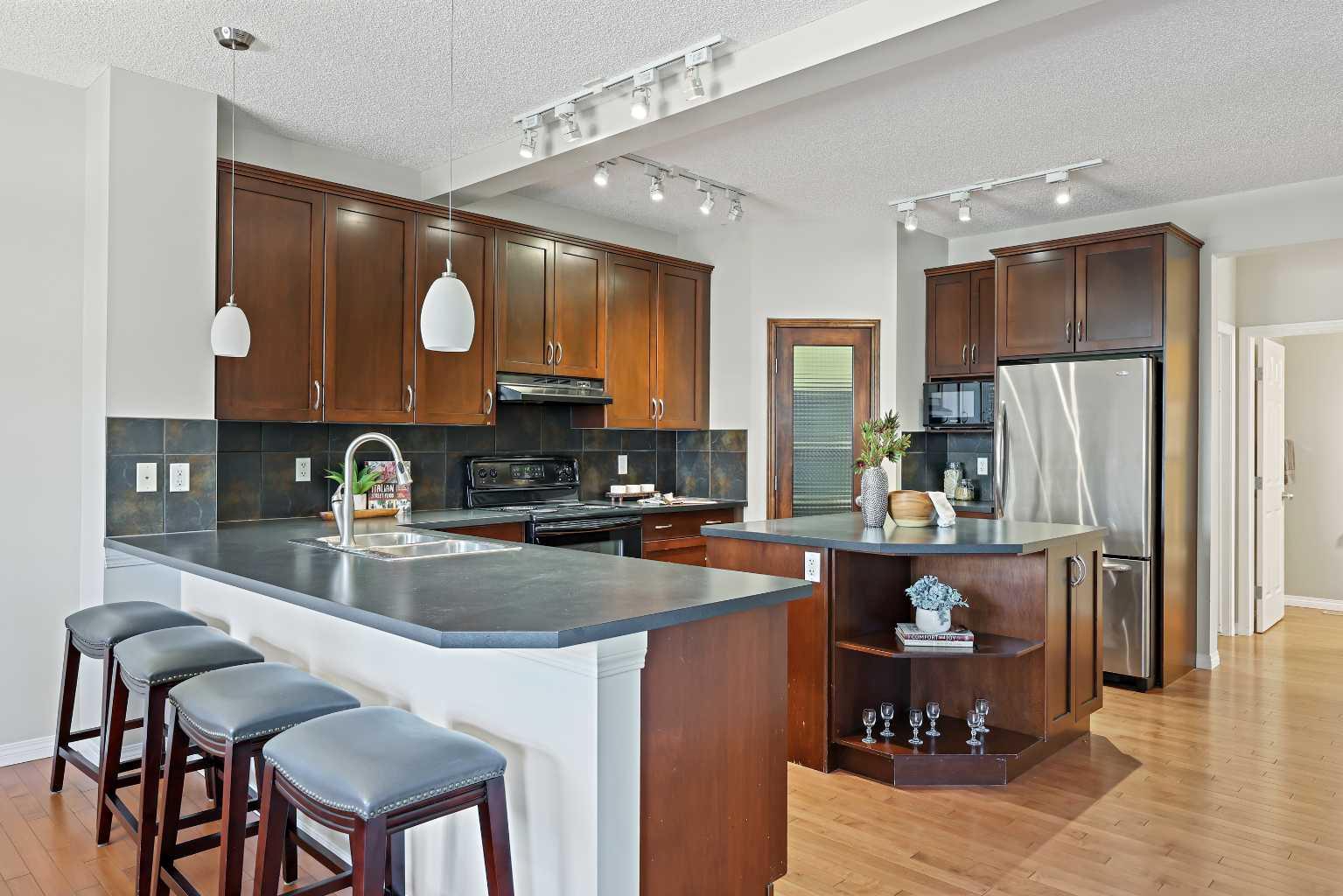 83 Copperstone Boulevard SE